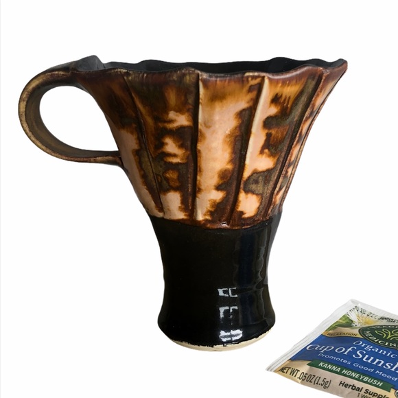 green Other - Vintage Handmade Pottery Mug